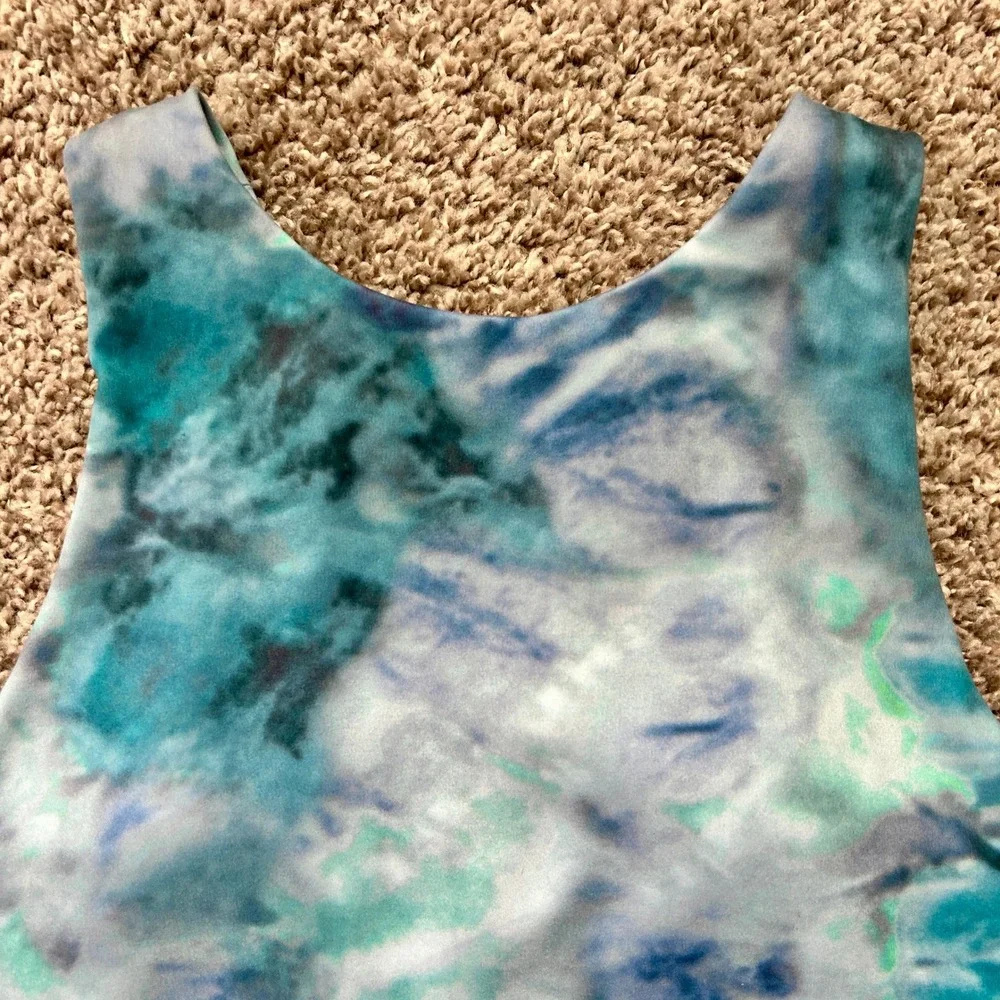 Athleta I Conscious Crop A-C Sports Bra Top I Size XS I‎ Tie Dye Racerback